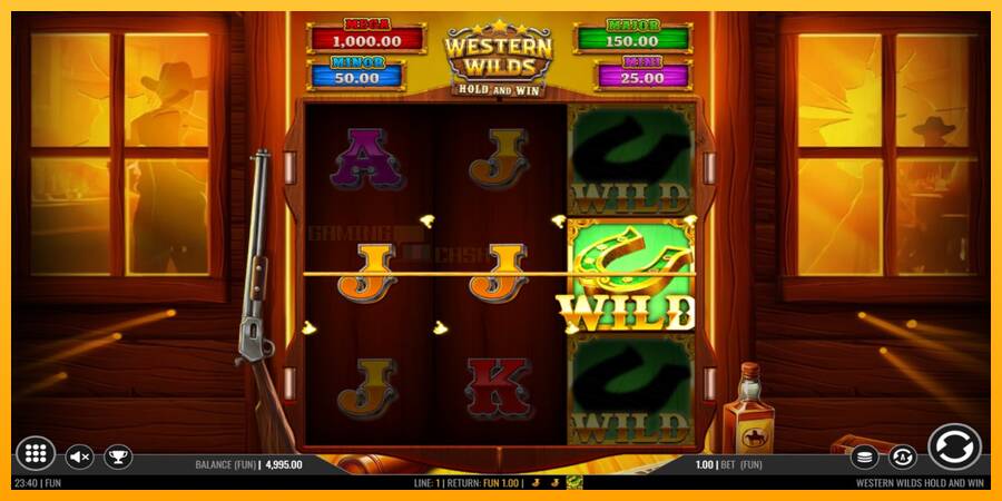 Western Wilds Hold and Win игрална машина за пари, снимка 3