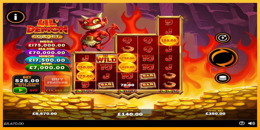 Gold Hit: Lil Demon игрална машина за пари, снимка 3