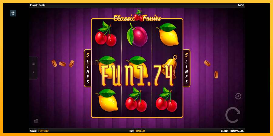 Classic Fruit игрална машина за пари, снимка 2