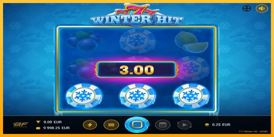 777 Winter Hit игрална машина за пари, снимка 2