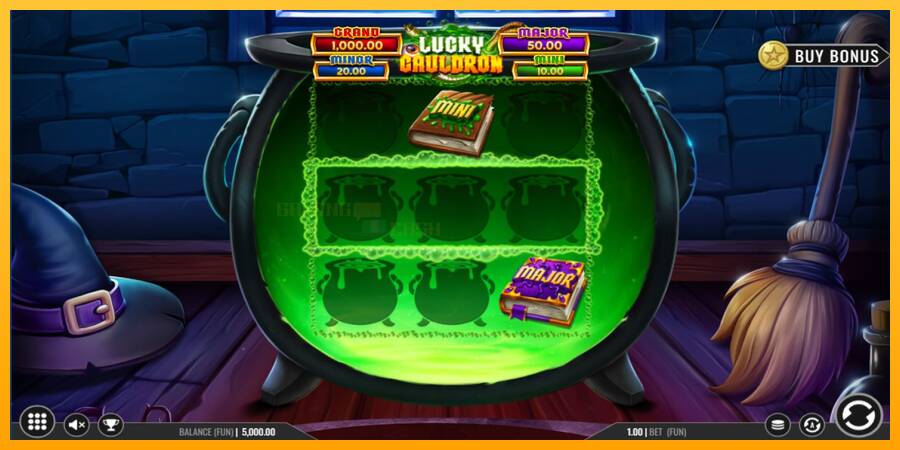 Lucky Cauldron игрална машина за пари, снимка 1